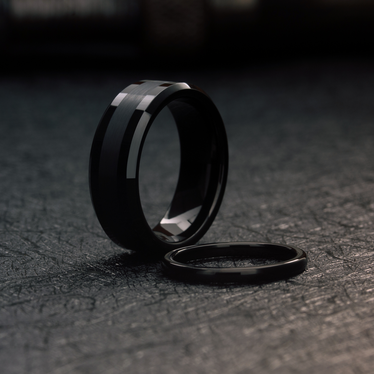 Matching His and Her Wedding Band Set