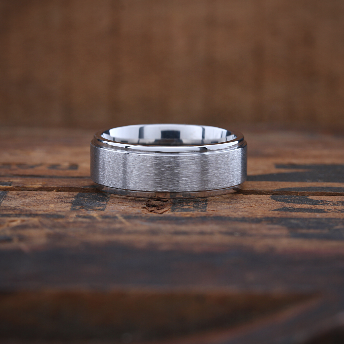 8mm Titanium Ring With Polished Outer Edges and a Matte Center